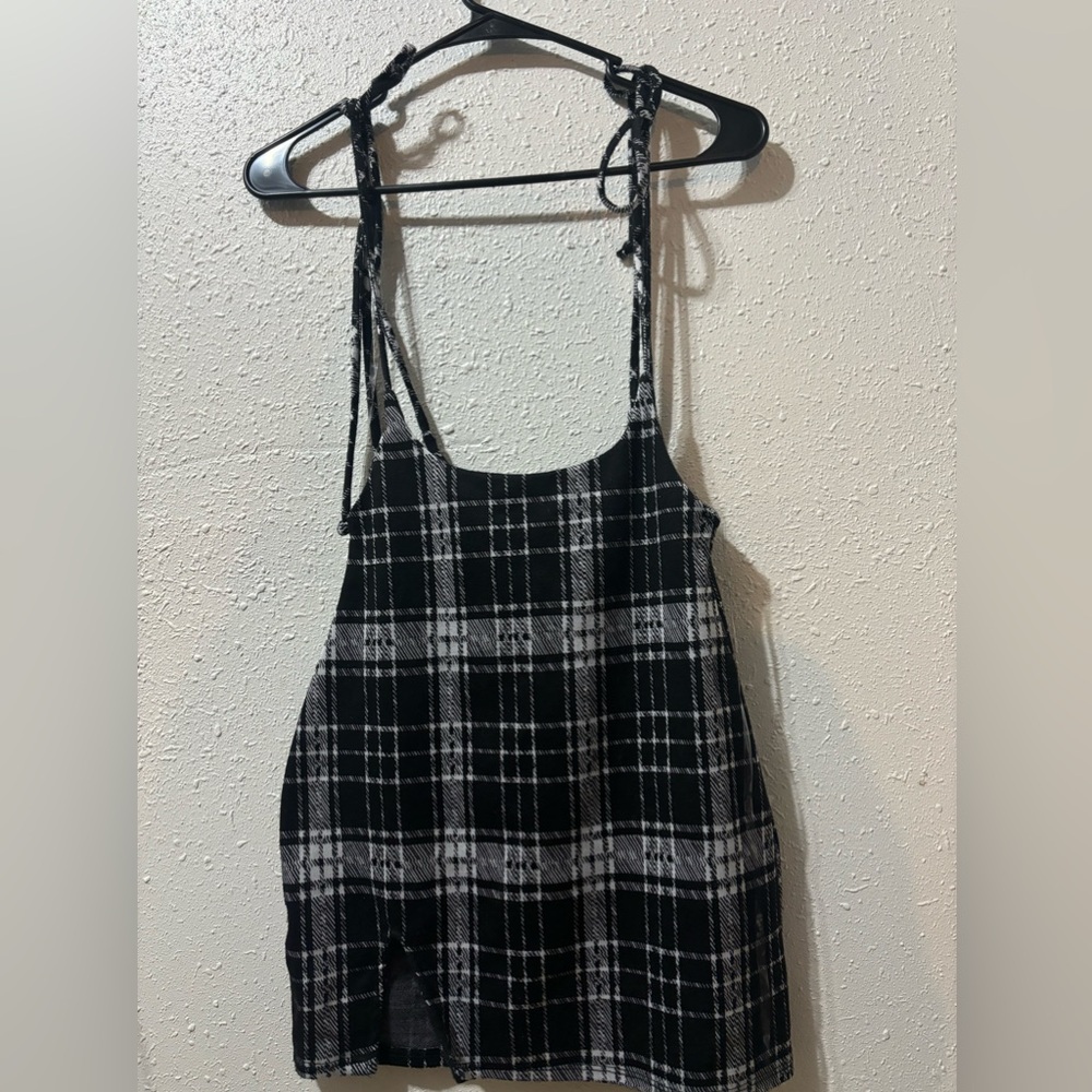Plaid mini skirt!